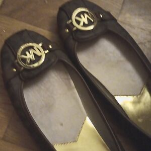 MK SLIP ON SHOES